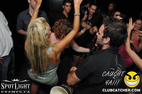 Atelier Cafe lounge photo 321 - September 4th, 2011