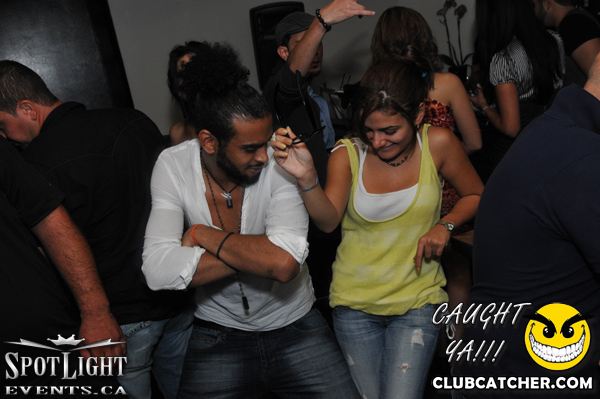 Atelier Cafe lounge photo 322 - September 4th, 2011