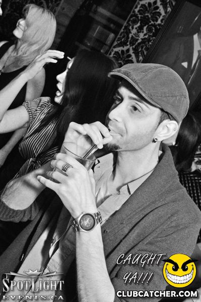 Atelier Cafe lounge photo 348 - September 4th, 2011