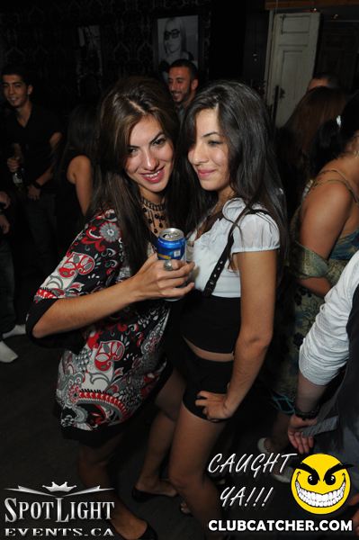 Atelier Cafe lounge photo 352 - September 4th, 2011