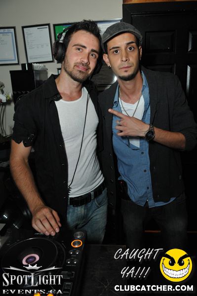 Atelier Cafe lounge photo 362 - September 4th, 2011