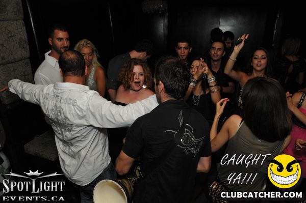 Atelier Cafe lounge photo 422 - September 4th, 2011