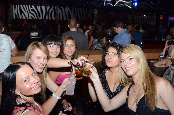 Zu lounge photo 103 - September 10th, 2011