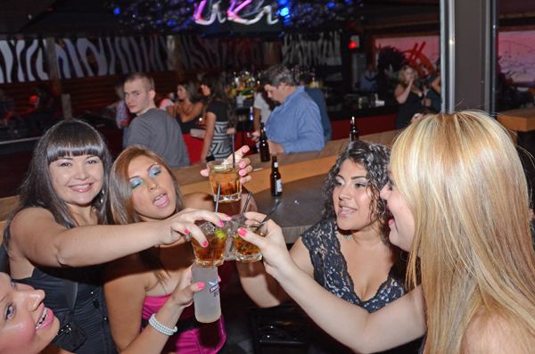 Zu lounge photo 117 - September 10th, 2011