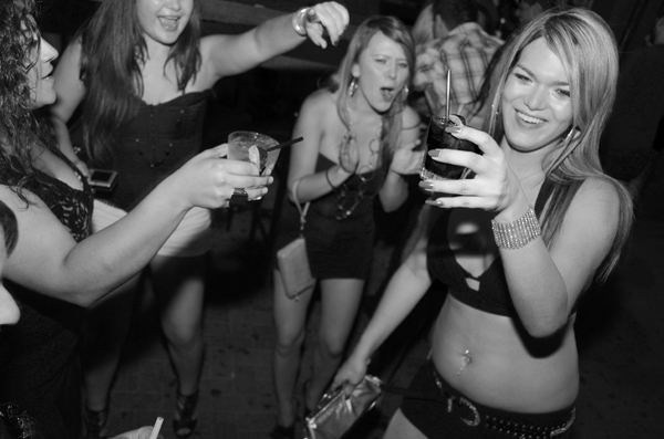 Zu lounge photo 147 - September 10th, 2011