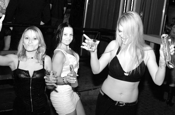 Zu lounge photo 57 - September 10th, 2011