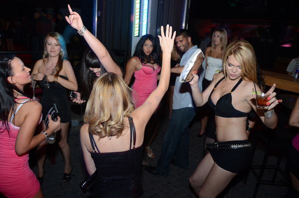 Zu lounge photo 71 - September 10th, 2011