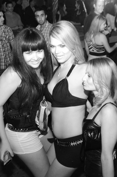 Zu lounge photo 78 - September 10th, 2011