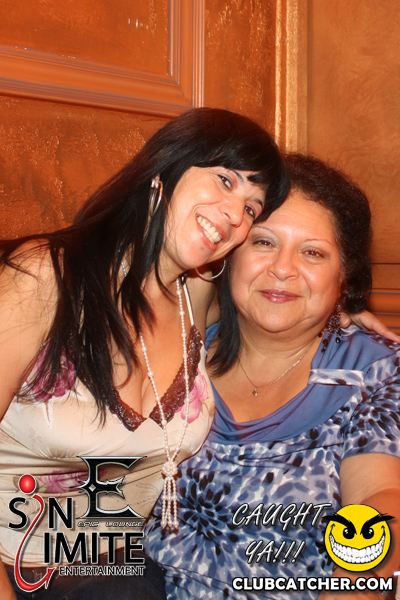 Epic lounge photo 8 - September 24th, 2011