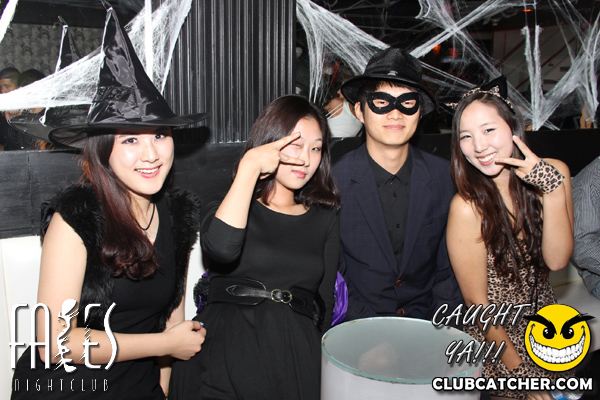 Faces nightclub photo 63 - October 28th, 2011