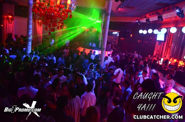 Luxy nightclub photo 31 - November 5th, 2011