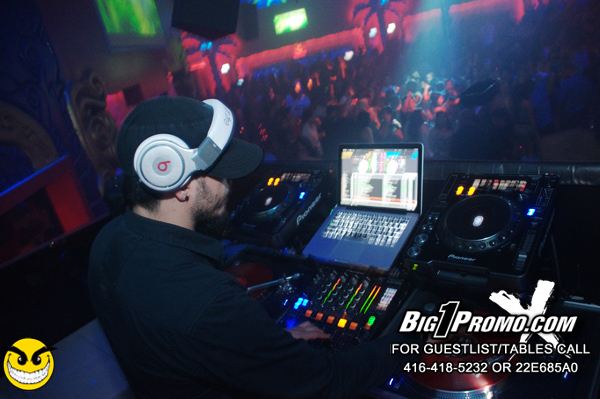 Luxy nightclub photo 17 - November 12th, 2011