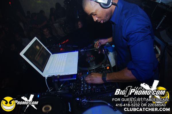 Luxy nightclub photo 17 - November 18th, 2011