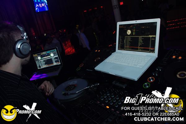 Luxy nightclub photo 199 - November 18th, 2011