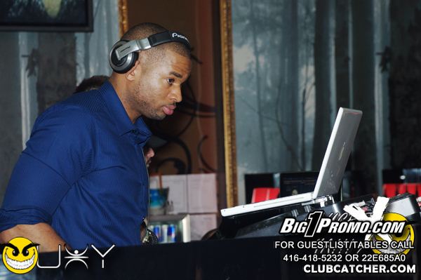 Luxy nightclub photo 308 - November 18th, 2011