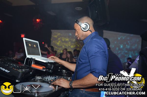 Luxy nightclub photo 331 - November 18th, 2011