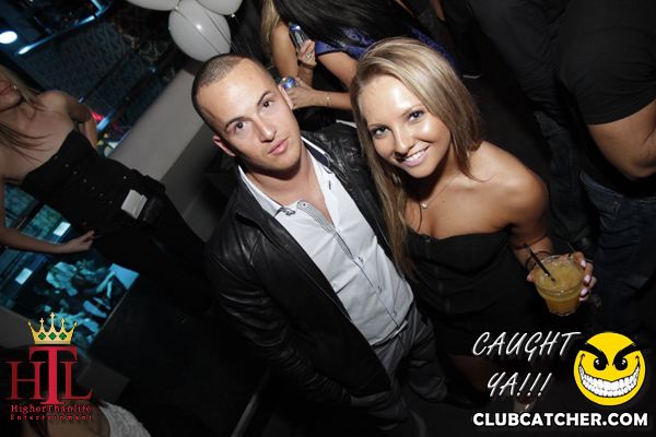 Faces nightclub photo 301 - November 19th, 2011