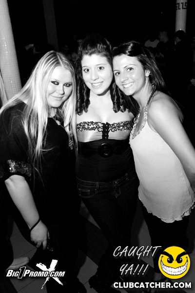 Luxy nightclub photo 143 - November 25th, 2011