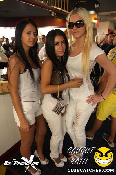 Luxy nightclub photo 23 - August 12th, 2012