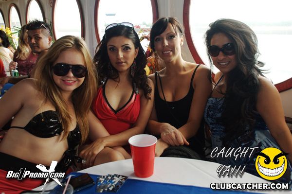 Luxy nightclub photo 25 - August 12th, 2012