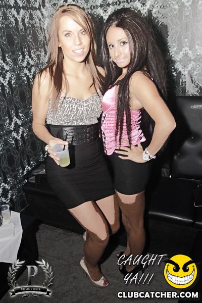 Ohso nightclub photo 100 - October 20th, 2012