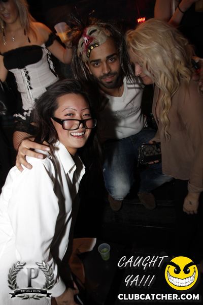 Ohso nightclub photo 205 - October 27th, 2012