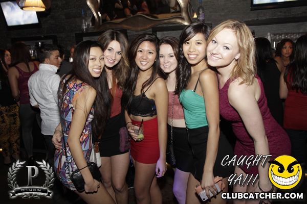 Ohso nightclub photo 3 - November 17th, 2012
