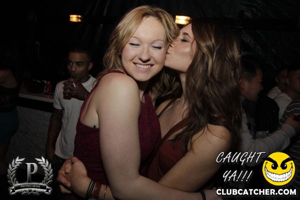 Ohso nightclub photo 201 - November 17th, 2012