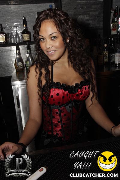 Ohso nightclub photo 5 - November 17th, 2012