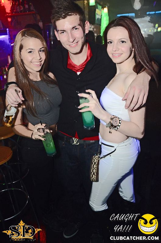 Mana lounge photo 66 - April 4th, 2014