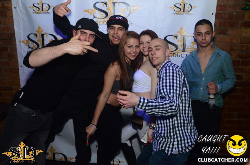 Mana lounge photo 75 - April 4th, 2014