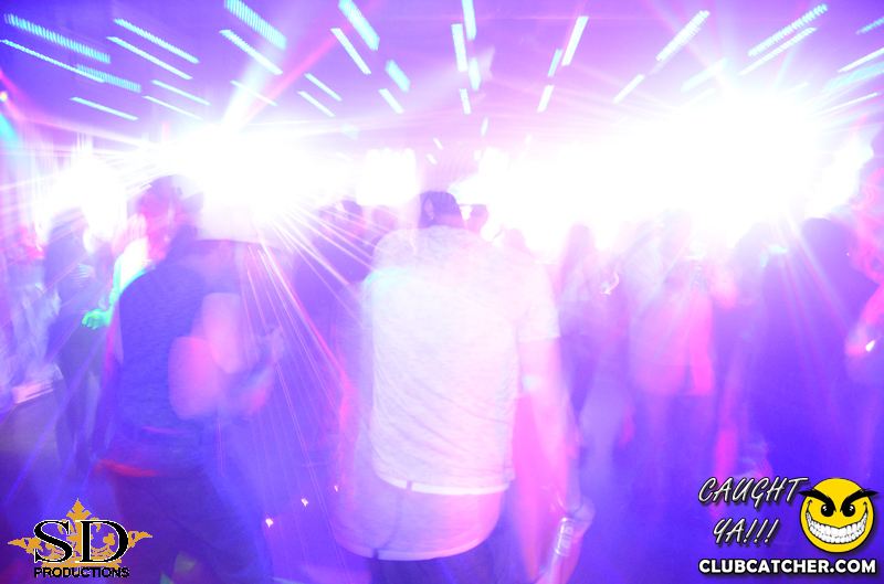 Mana lounge photo 80 - April 4th, 2014