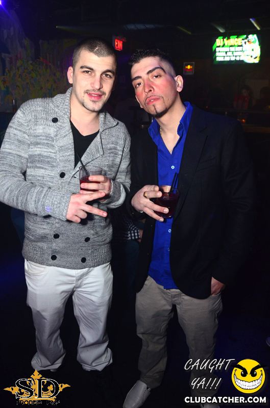 Mana lounge photo 9 - April 4th, 2014