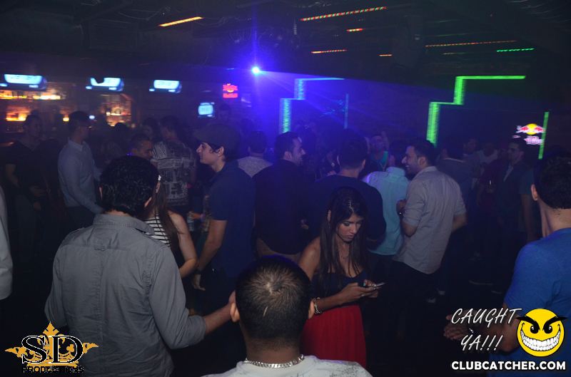 Mana lounge photo 92 - April 4th, 2014