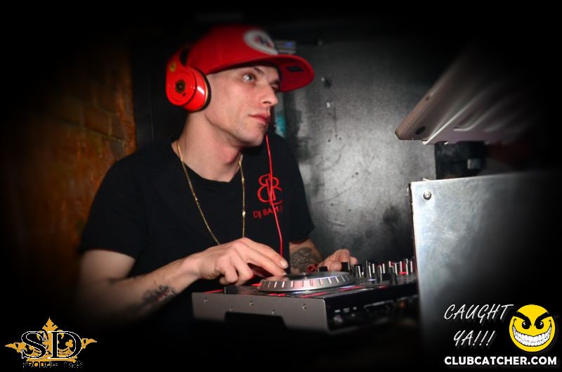 Mana lounge photo 11 - April 11th, 2014