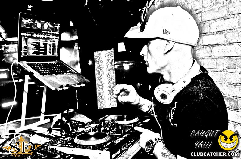 Mana lounge photo 105 - April 11th, 2014