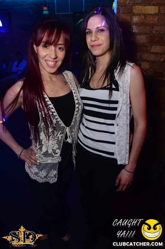 Mana lounge photo 122 - April 11th, 2014