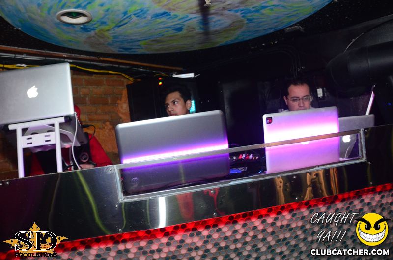 Mana lounge photo 143 - April 11th, 2014