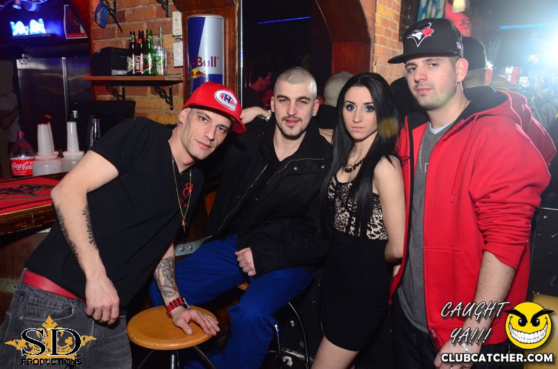 Mana lounge photo 16 - April 11th, 2014