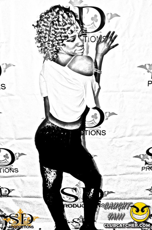 Mana lounge photo 20 - April 11th, 2014