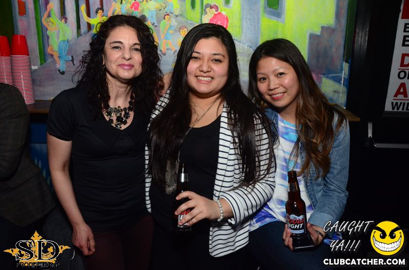 Mana lounge photo 43 - April 11th, 2014