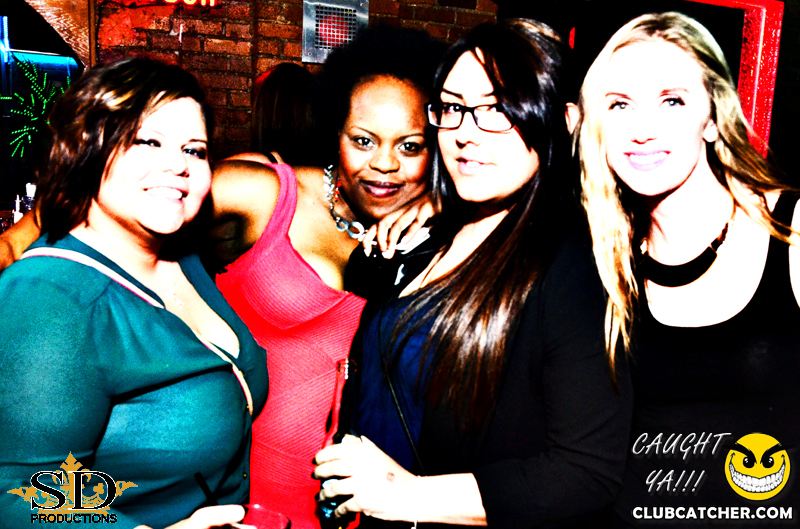 Mana lounge photo 65 - April 11th, 2014