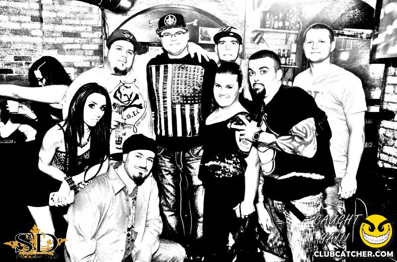 Mana lounge photo 77 - April 11th, 2014