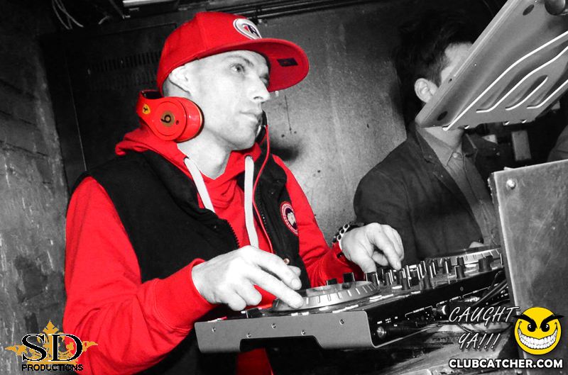 Mana lounge photo 9 - April 11th, 2014