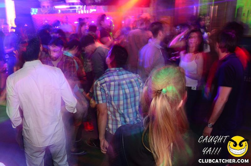 Mana lounge photo 121 - April 18th, 2014