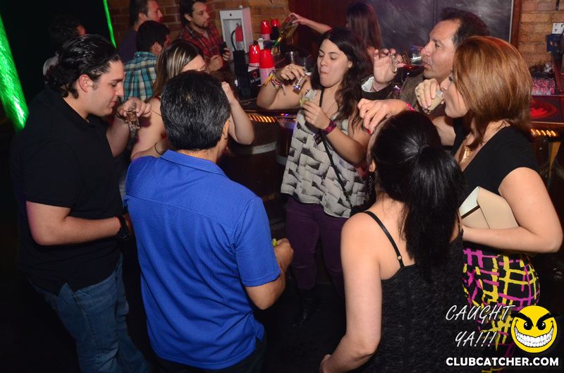 Mana lounge photo 123 - April 18th, 2014