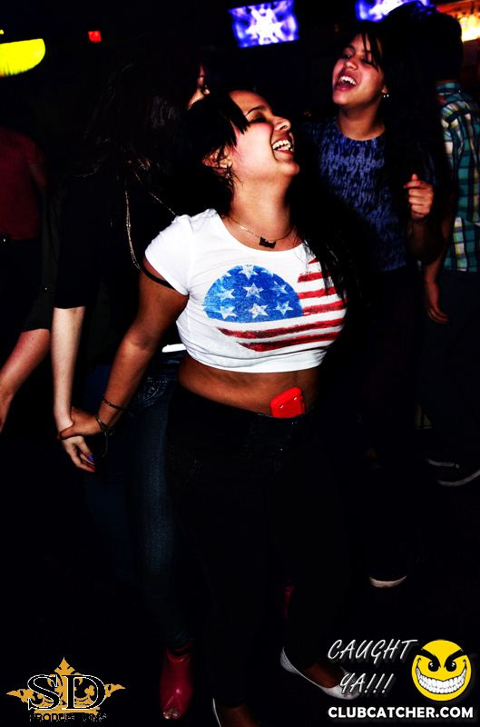 Mana lounge photo 25 - April 18th, 2014