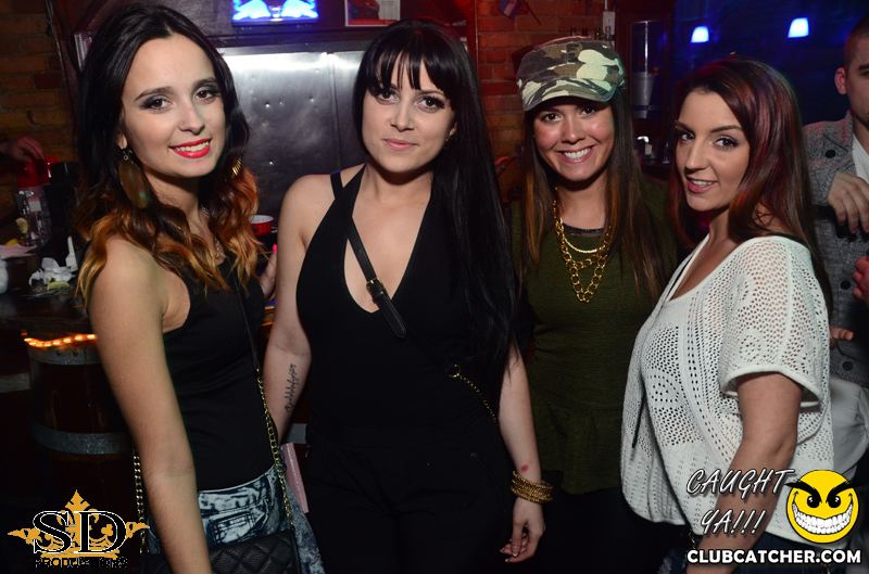 Mana lounge photo 6 - April 18th, 2014