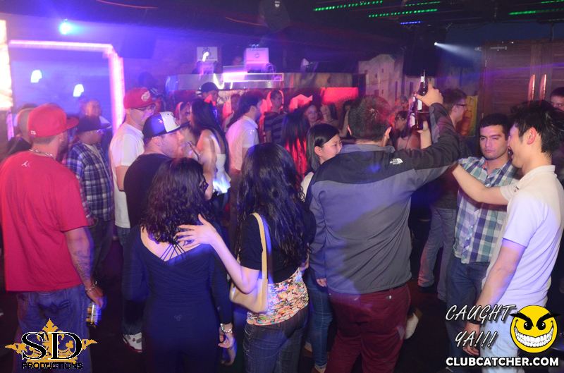 Mana lounge photo 1 - April 25th, 2014