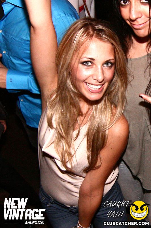 Locas 144 lounge photo 3 - May 2nd, 2014